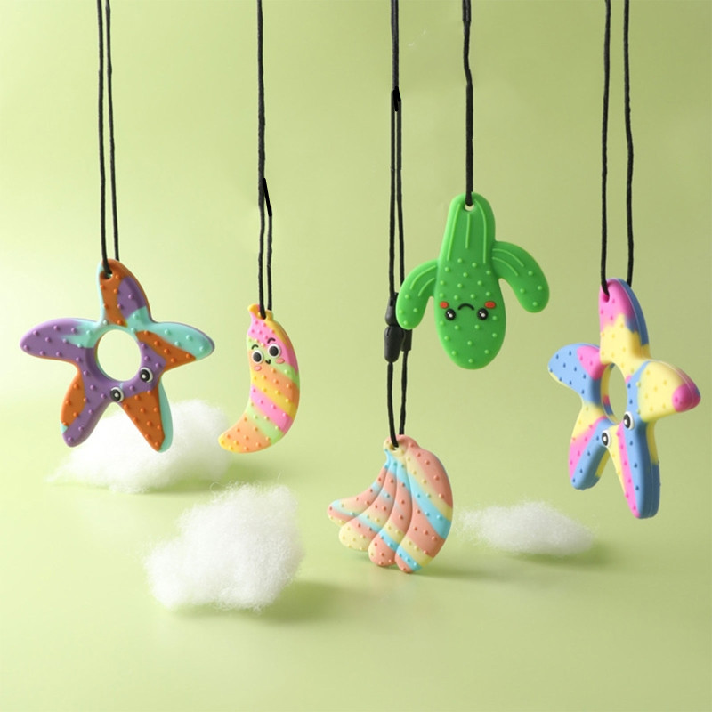 BPA Free Silicone Baby Teether - Baby Products Specials recensione e prezzo