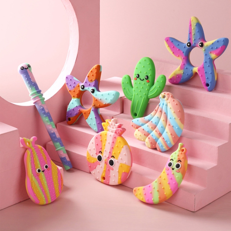 BPA Free Silicone Baby Teether - Baby Products Specials recensione e prezzo