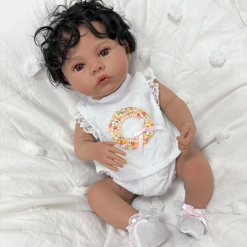 19inch Meadow Dark Skin Full V - Baby Products For Curly Hair recensione e prezzo